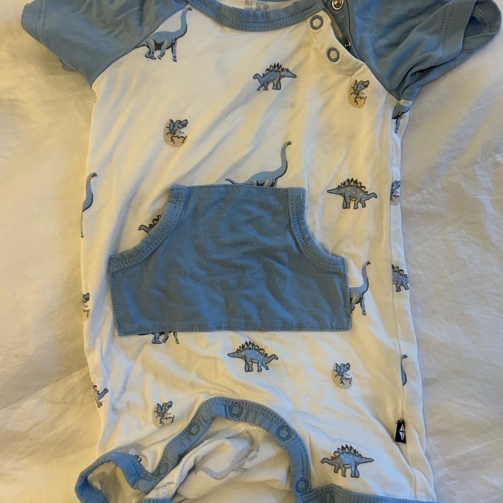 Kyte BABY Blue and White Dinosaur Romper